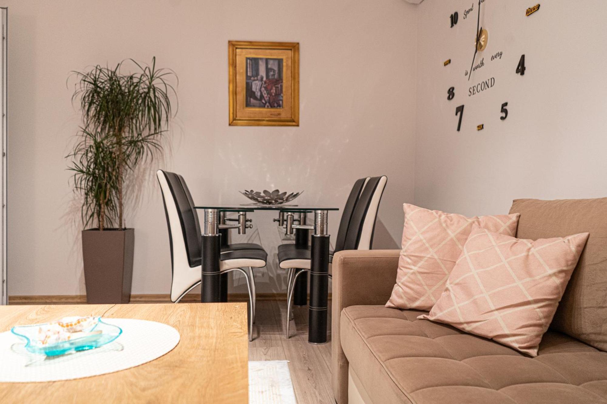 Address Apartment سراييفو المظهر الخارجي الصورة